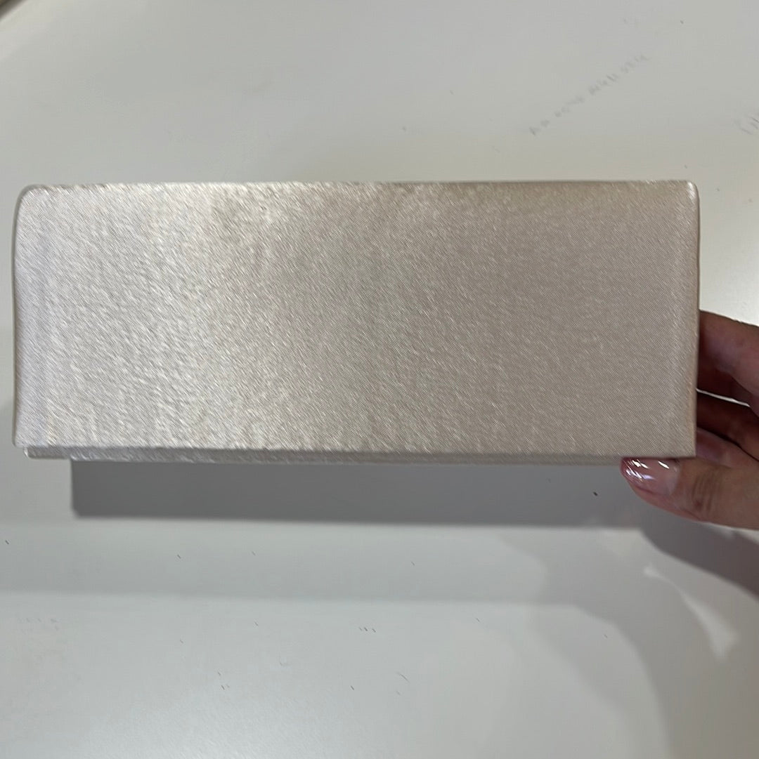 Pochette Mango