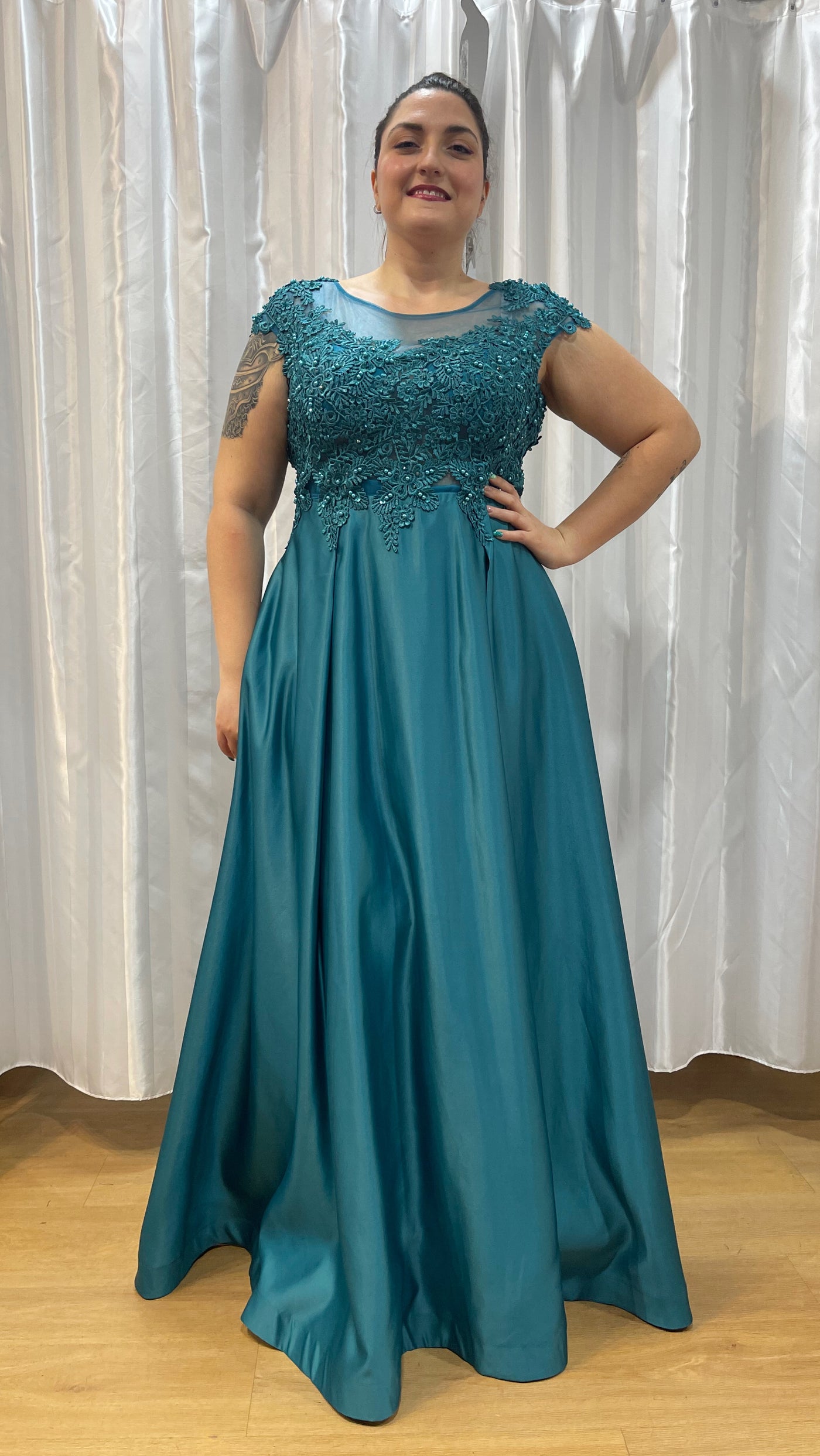 Yara curvy